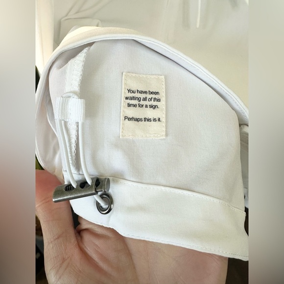 Vuori | Womens Outdoor Trainer Shell - Picture 11 of 12